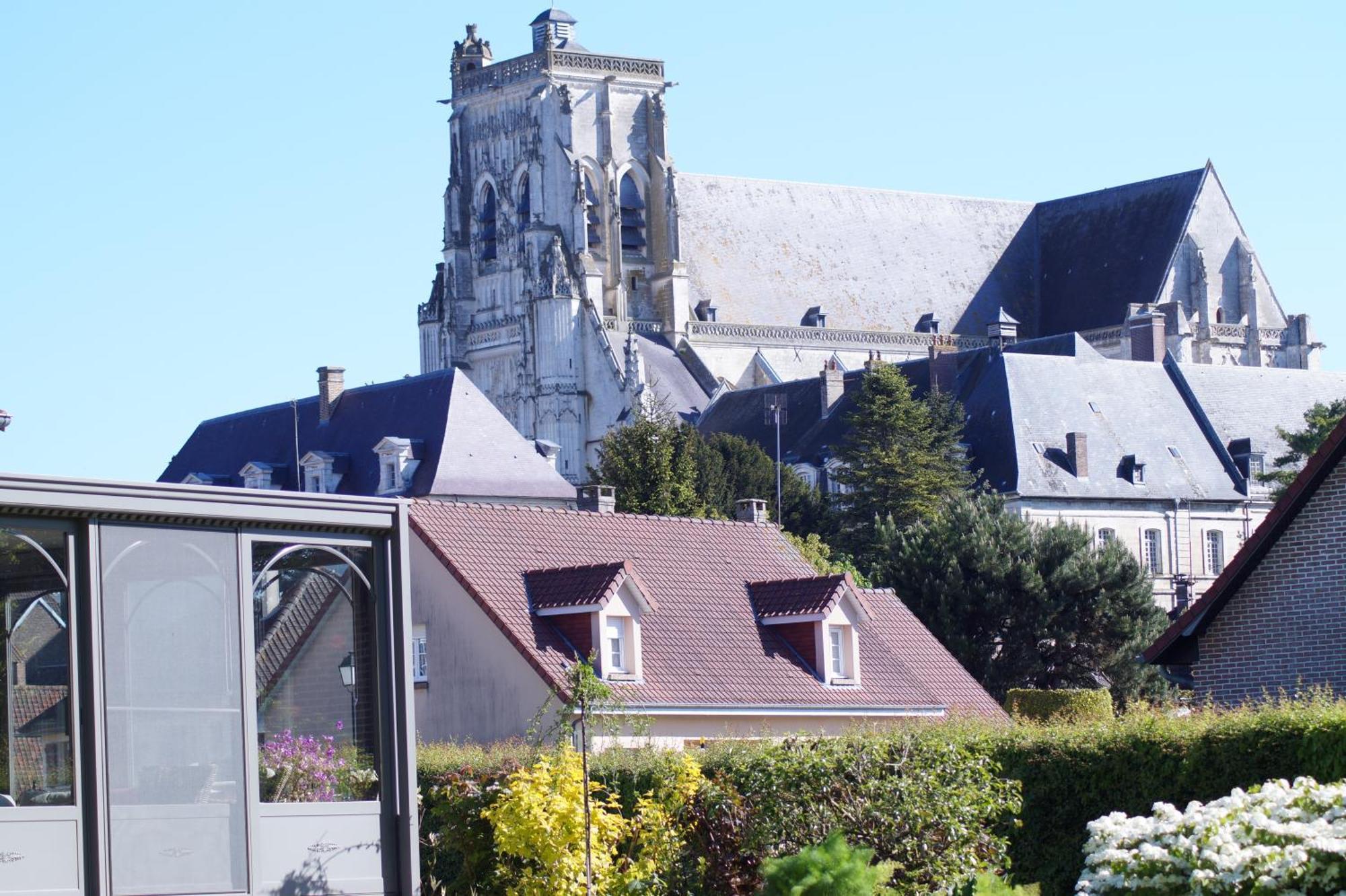 Le Logis Du Scardon Bed & Breakfast Saint-Riquier Exterior photo